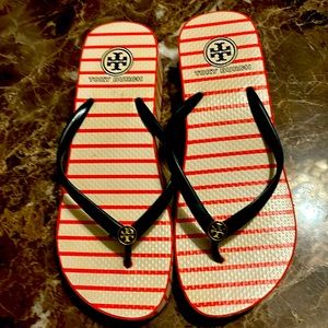 Tory Burch flip flops orange/navy striped size 8.5, 1 1/2 inch heel